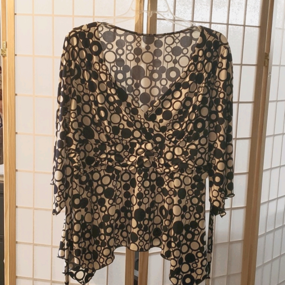 Cream and Black Tie Waist Tunic